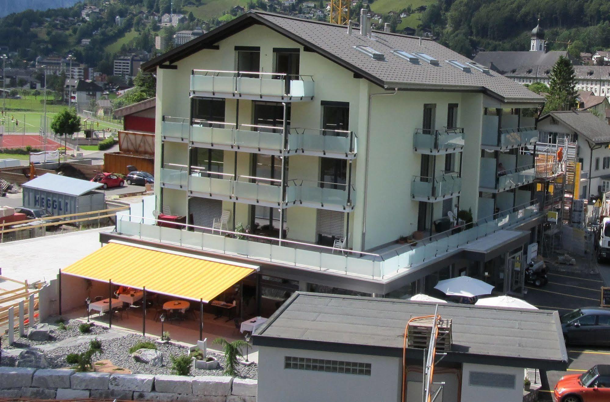 Hotel Hahnenblick Engelberg Kültér fotó
